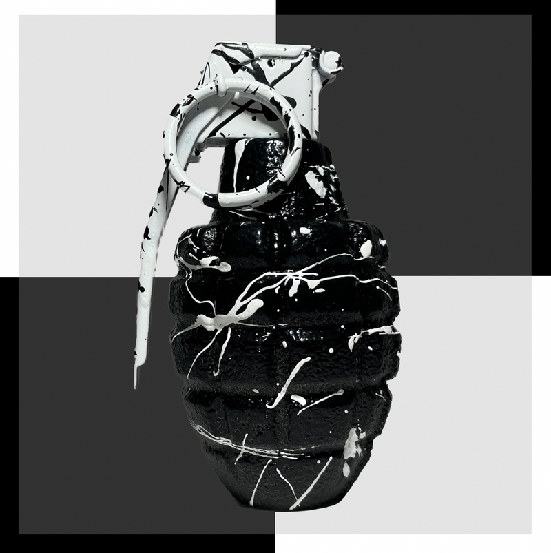 AOW Grenade - "Cookies & Cream"