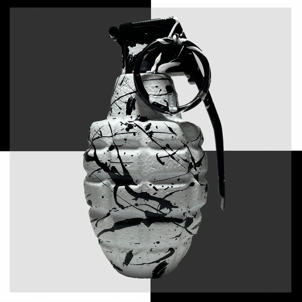 AOW Grenade - "Cookies & Cream"