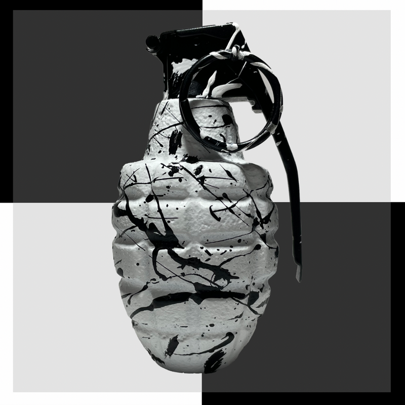 AOW Grenade - "Cookies & Cream"